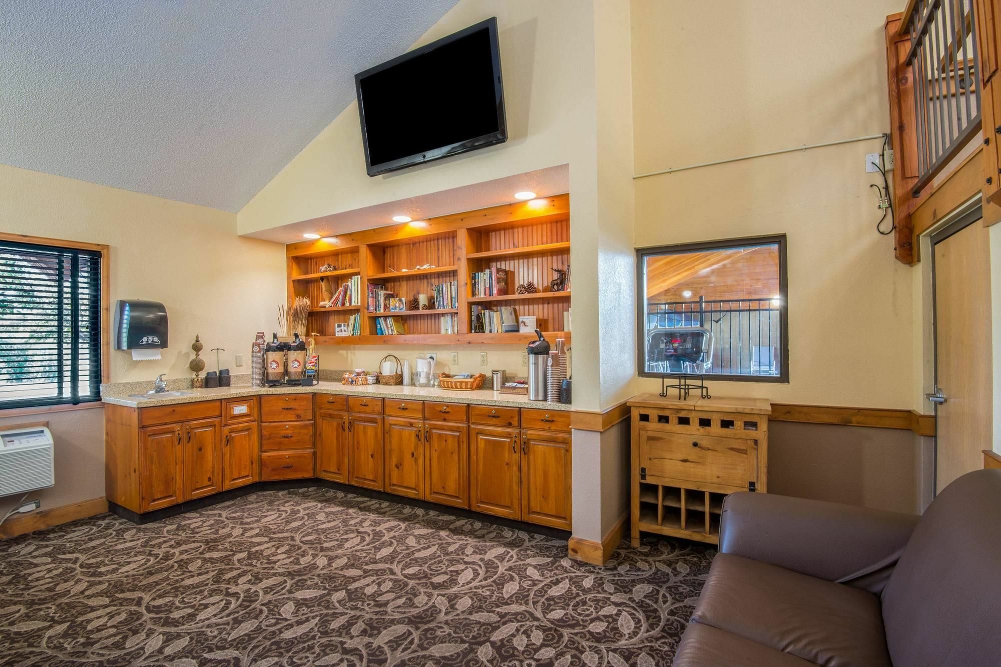 Americinn By Wyndham Eagle Ngoại thất bức ảnh